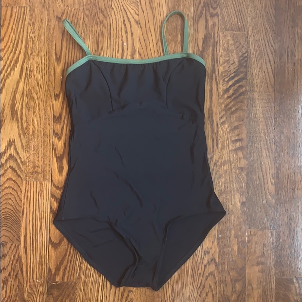 YUMIKO Women’s small leotard